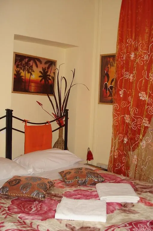 B&B Tropical